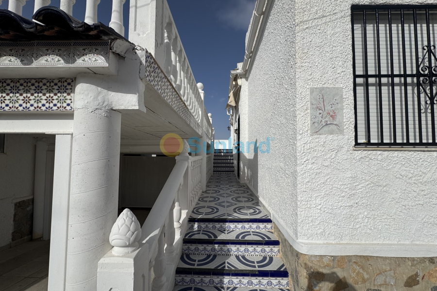 Вторичка - Bилла - Torrevieja - San Luis