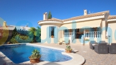 Använda fastigheter - Villa - Benimar