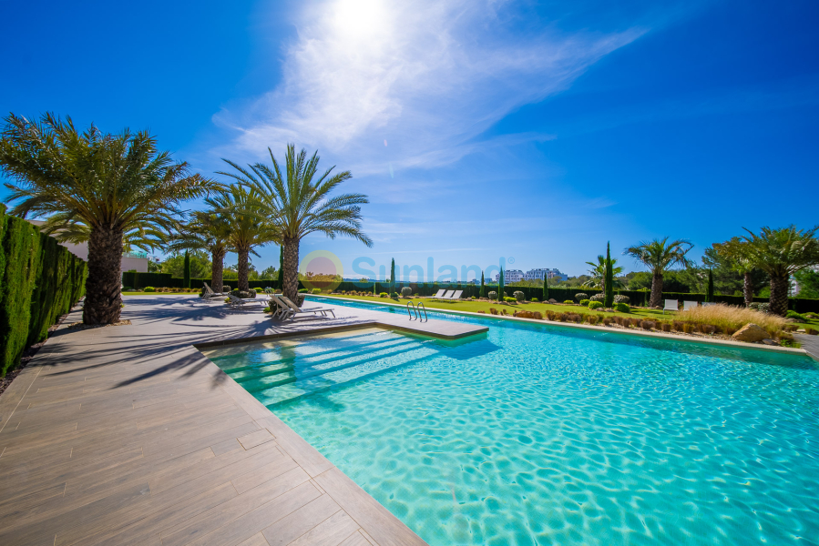 Verkauf - Apartamento - Orihuela Costa - Las colinas golf