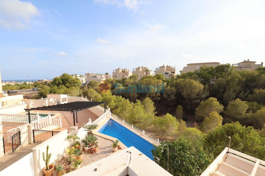 Resale - Villa - Orihuela Costa - Playa Flamenca