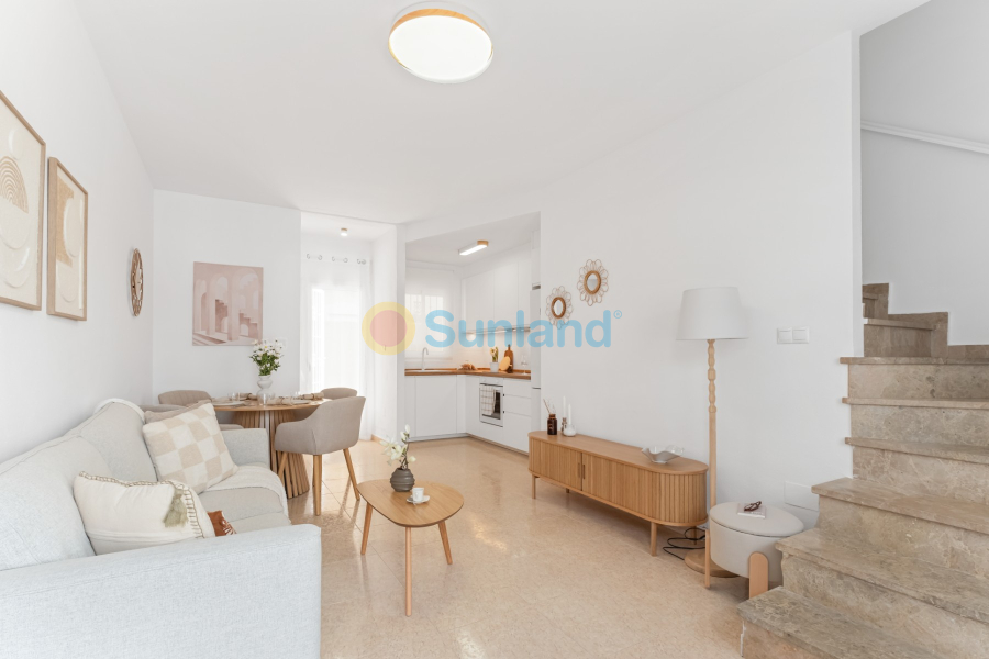 Resale - Townhouse - Orihuela Costa - Villamartín