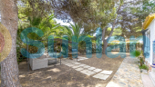 Resale - Villa - Orihuela Costa - Punta Prima