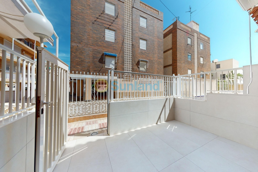 Resale - Townhouse - Santa Pola