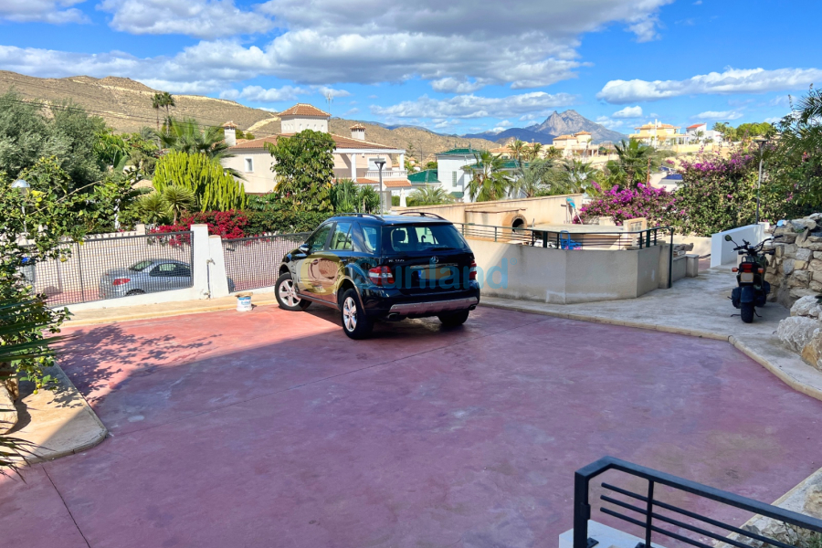 Resale - Villa - El Campello - Pueblo Acantilado - Venta Lanuza