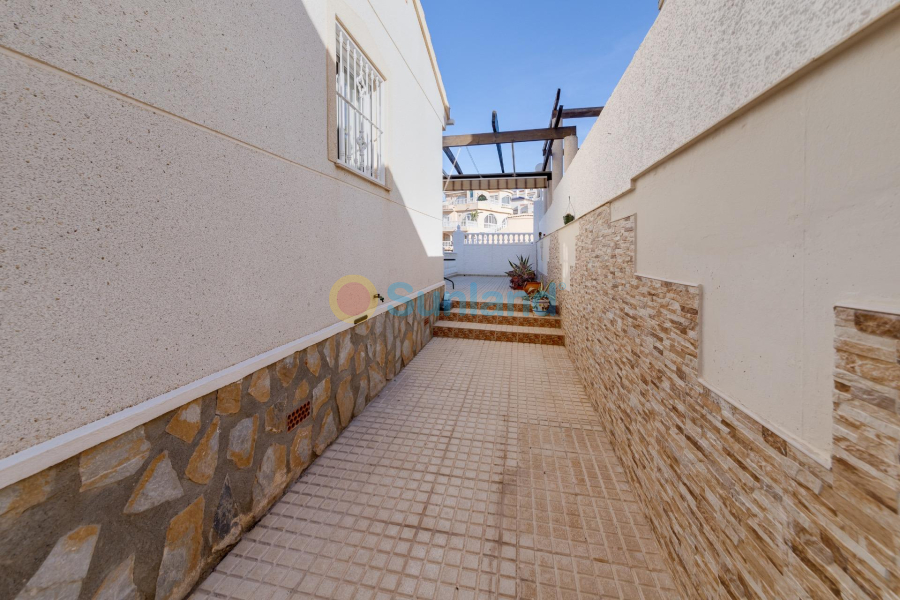 Resale - Townhouse - Ciudad Quesada - Altos del golf ii