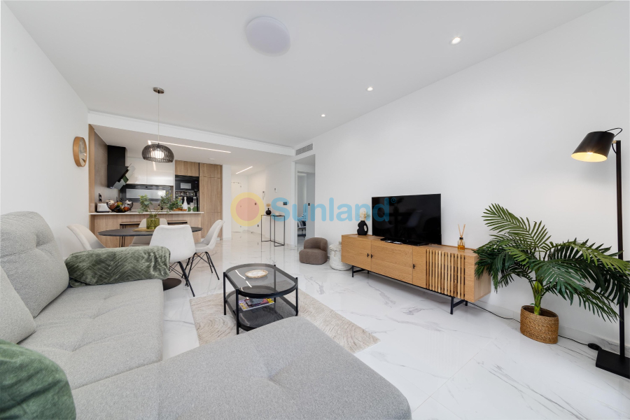 Segunda mano - Apartamento - Guardamar del Segura - Urbanizaciones