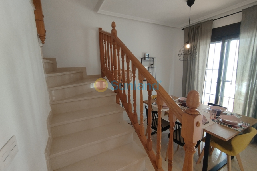 Resale - T - San Miguel De Salinas