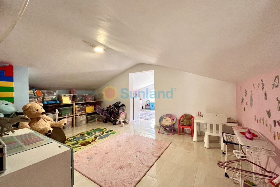 Resale - V - San Miguel De Salinas