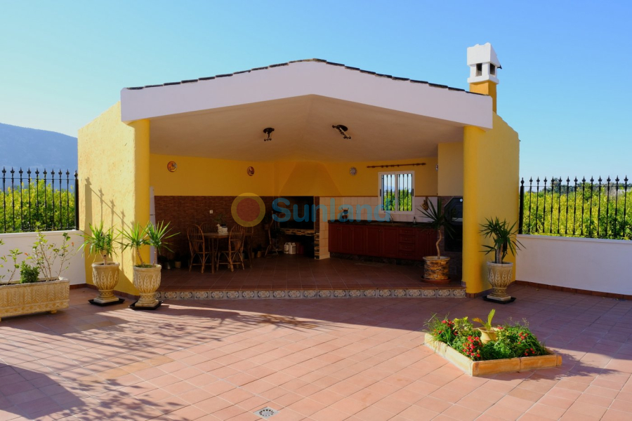 Resale - Villa - Orihuela