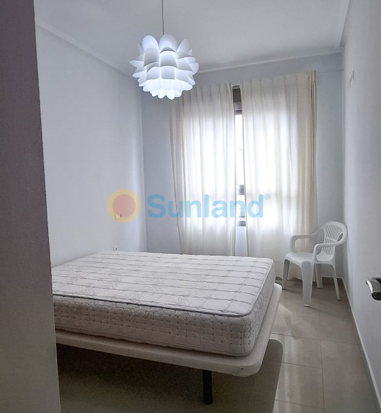 Resale - Apartment - Guardamar del Segura - Pueblo
