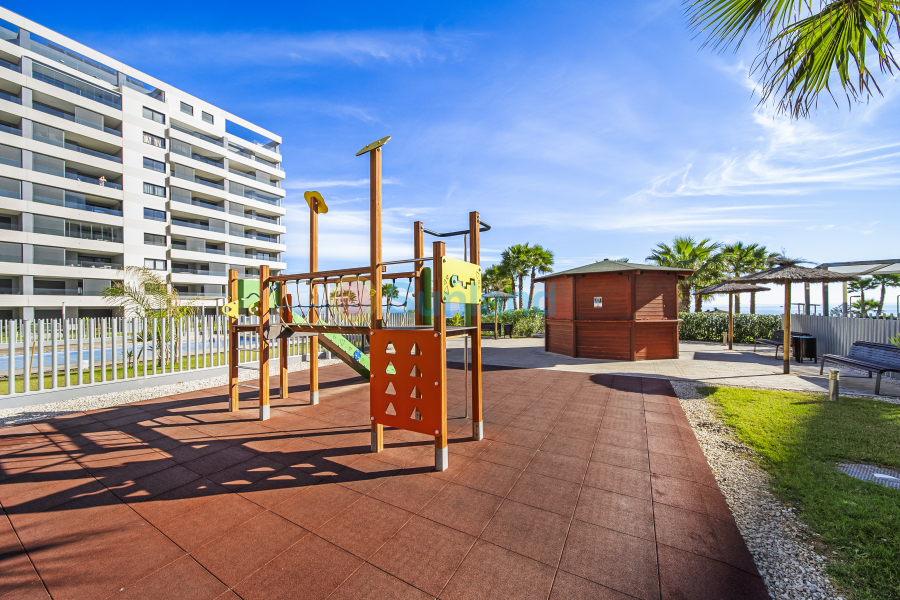 Använda fastigheter - Apartamento - Torrevieja - Punta Prima