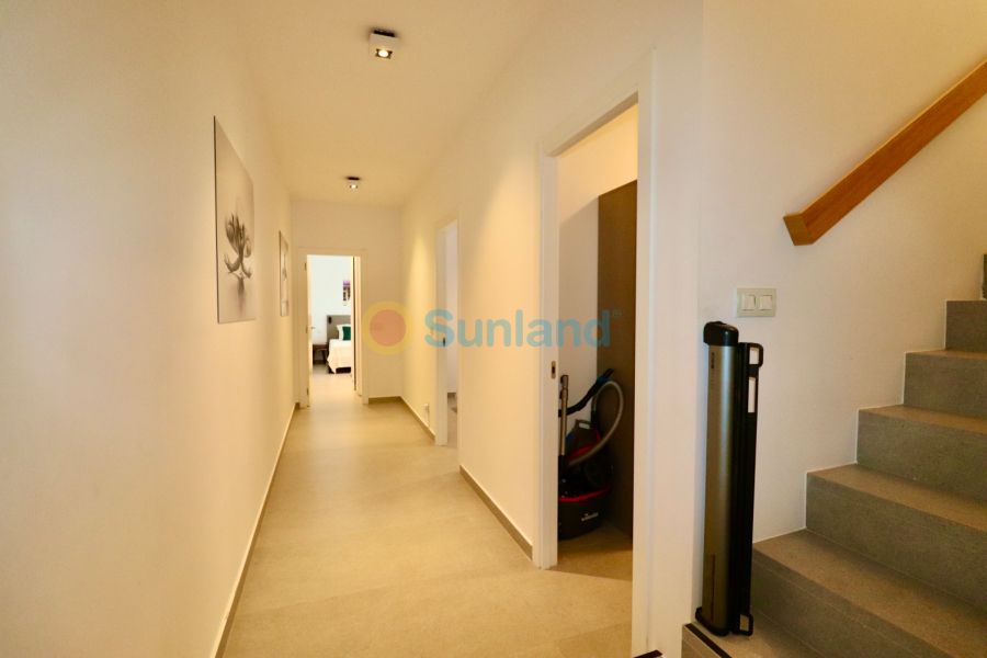 Resale - Apartment - Guardamar del Segura - 