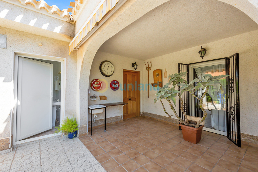 Вторичка - Bилла - Orihuela Costa - Cabo Roig