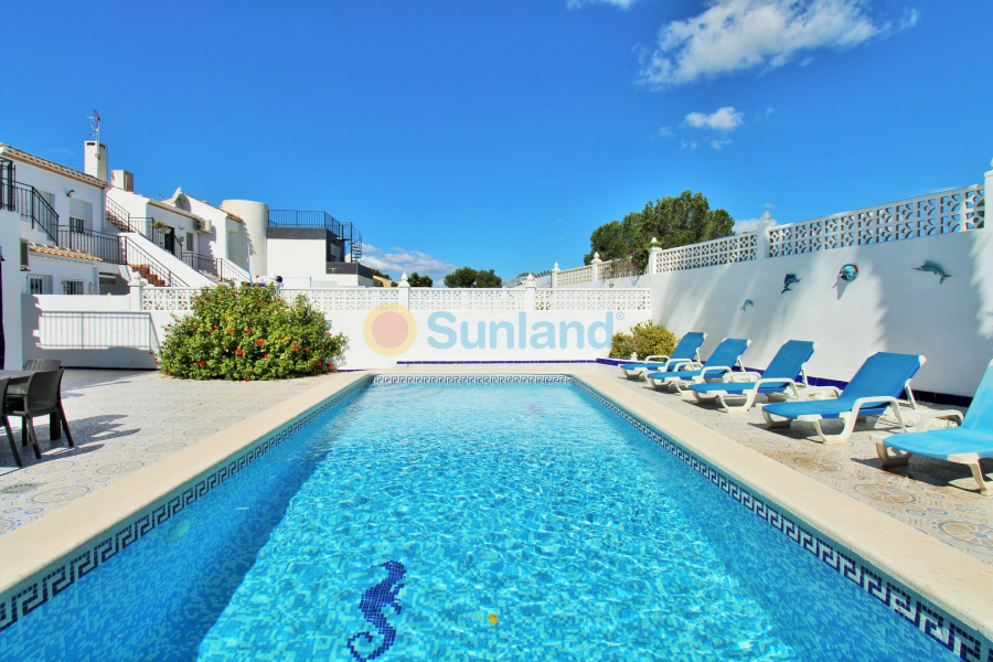 Segunda mano - Chalet - Villamartin