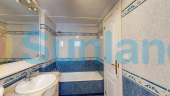 Resale - Apartamento - Torrevieja - Acequion
