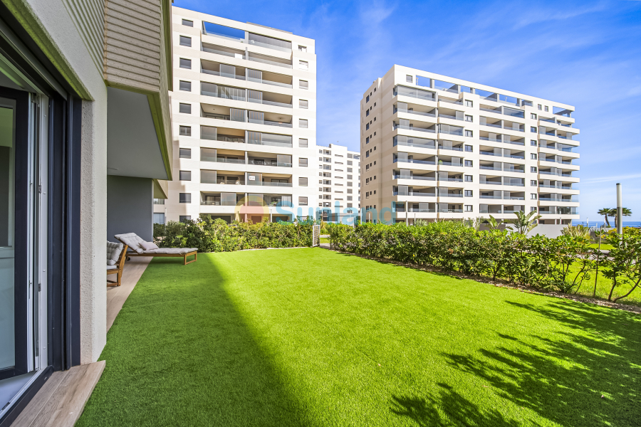 Resale - Apartamento - Torrevieja - Punta Prima