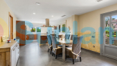 Resale - Villa - Elche/Elx