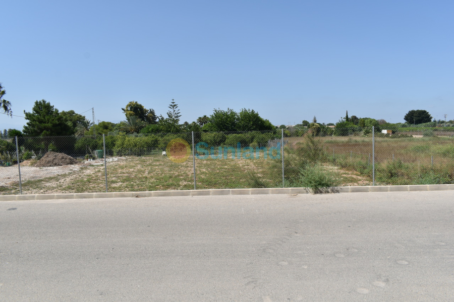 Brukte eiendommer - h - Algorfa