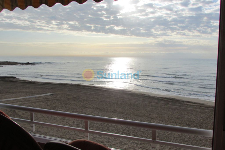 Resale - Apartment - La Mata - 1st Line to the Sea