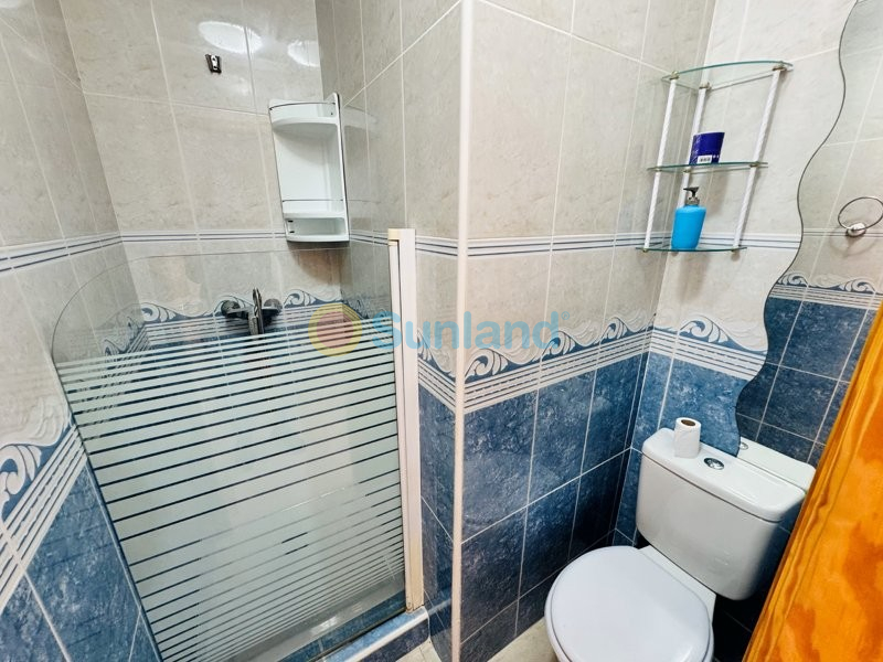 Resale - Townhouse - La Mata - 