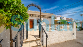 Resale - Villa - Guardamar del Segura - Pinomar