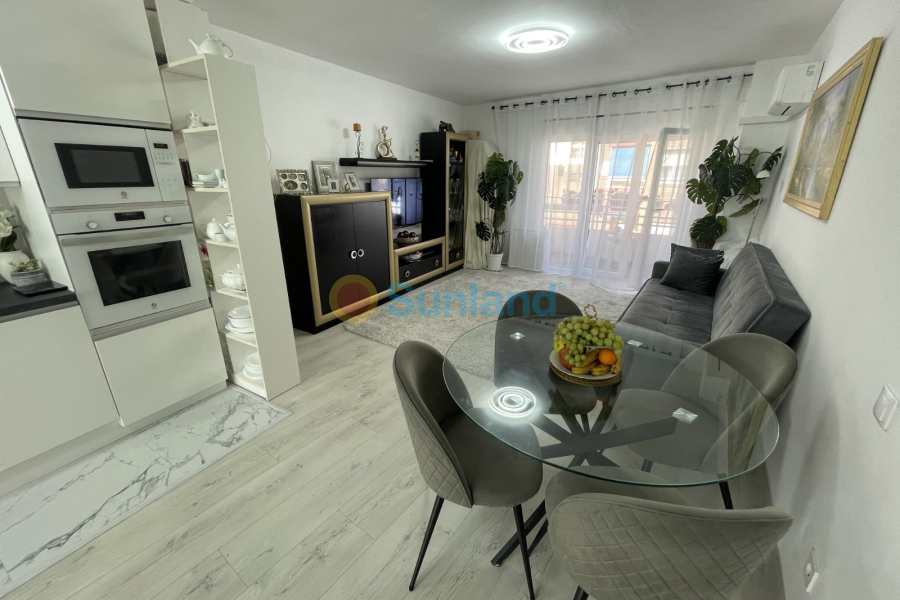 Resale - Apartment - Guardamar - Guardamar del Segura