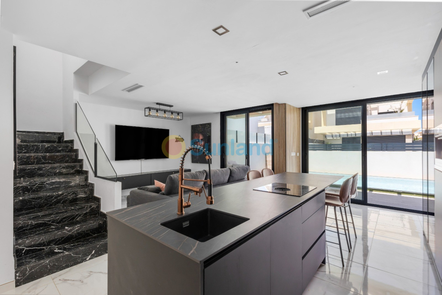 Brukte eiendommer - Villa - Los Montesinos - La Herrada