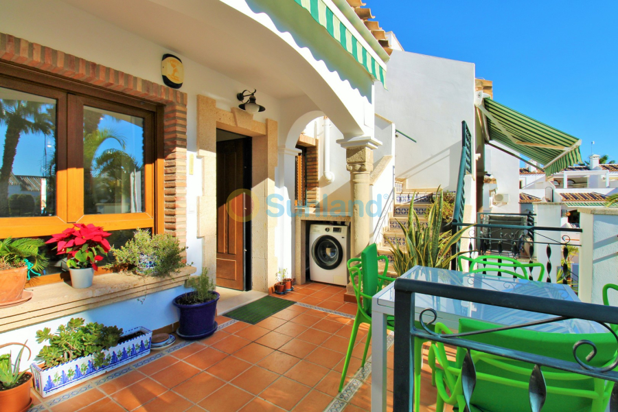 Resale - Townhouse - Villamartin - PAU 8