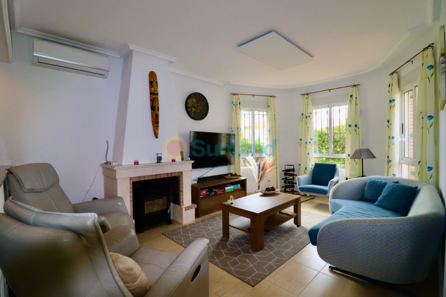 Segunda mano - Chalet - Guardamar del Segura - El Raso