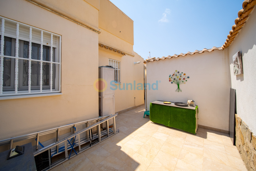 Brukte eiendommer - Villa - Orihuela Costa - La Florida