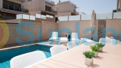 Använda fastigheter - Villa - Orihuela Costa - Villamartin