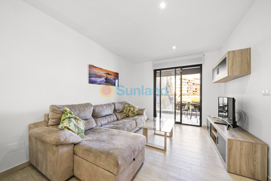 Använda fastigheter - Apartamento - Torrevieja - La Mata