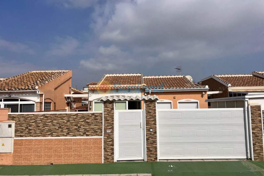 Вторичка - Detached Villa - Torrevieja