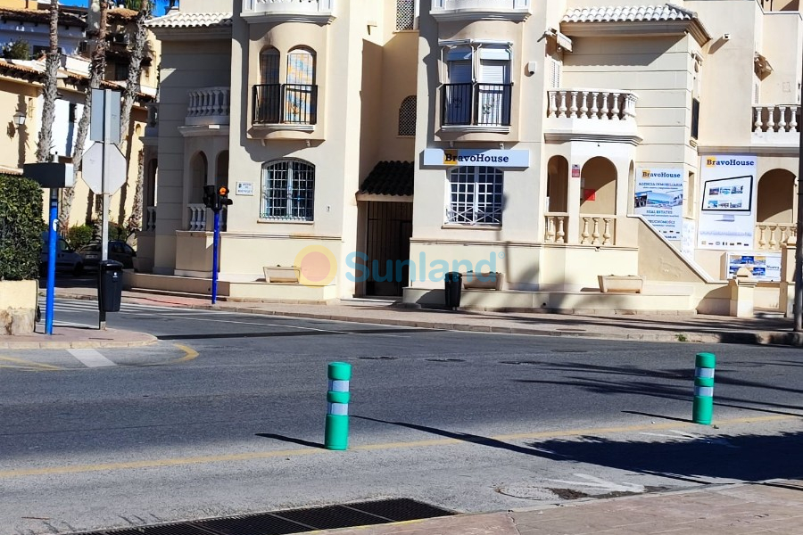 Resale - Apartment - Torrevieja