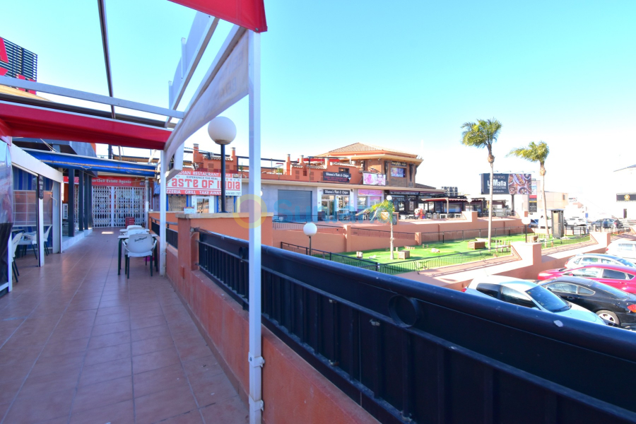 Resale - Commercial - Orihuela Costa - La Zenia