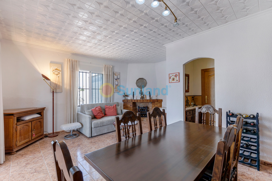 Resale - Villa - San Fulgencio