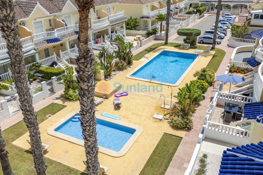 Använda fastigheter - Casa de Pueblo - Ciudad Quesada - Doña Pepa