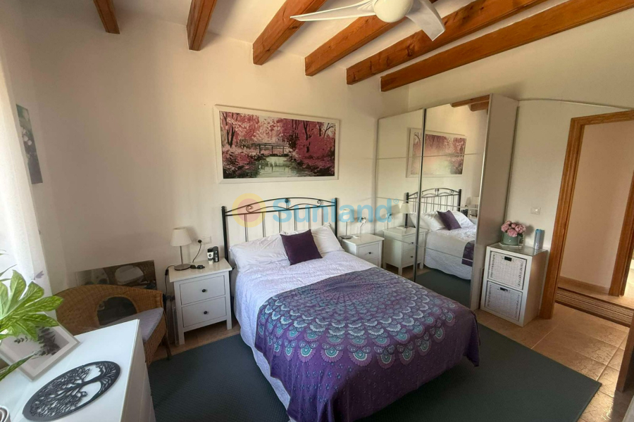 Resale - Country house - Dolores - 