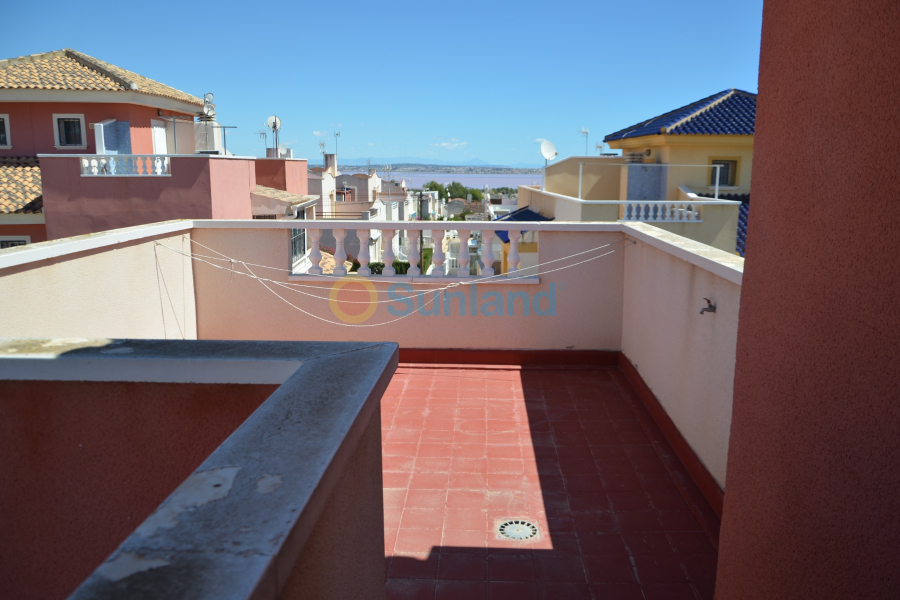 Använda fastigheter - Villa - Torrevieja - Los Balcones