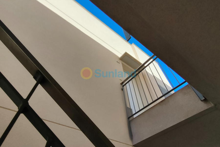 Resale - Apartment - Torrevieja - El Acequión - Los Náufragos
