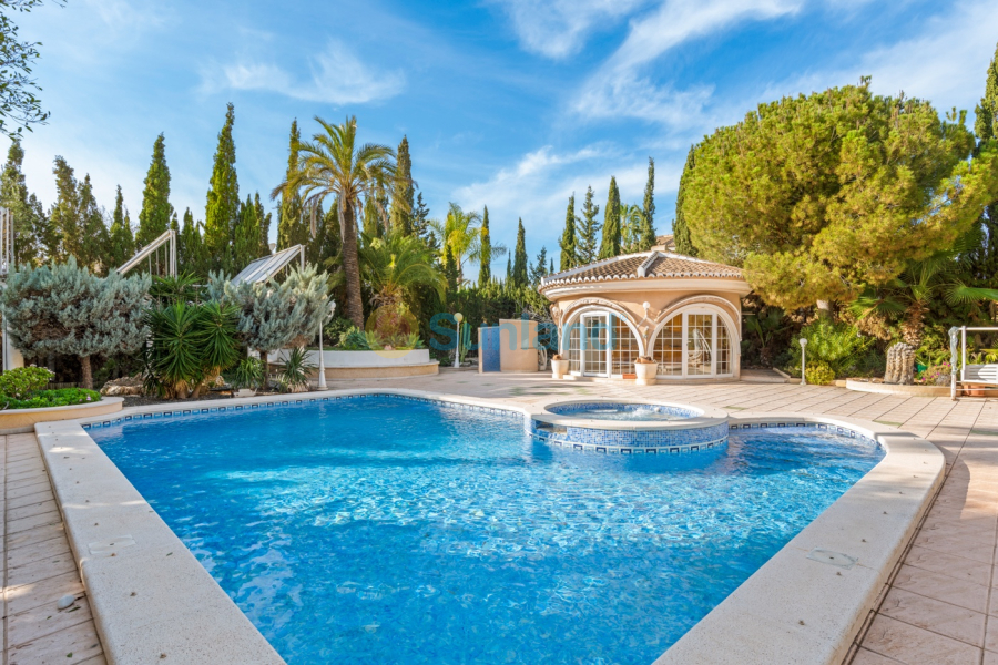 Вторичка - Bилла - Ciudad Quesada - Doña Pepa