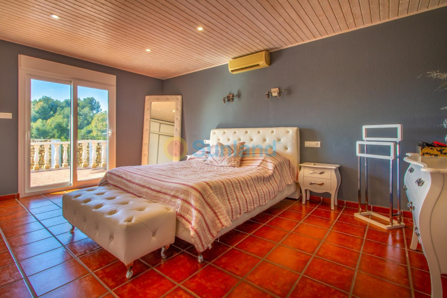 Använda fastigheter - Villa - La Nucía