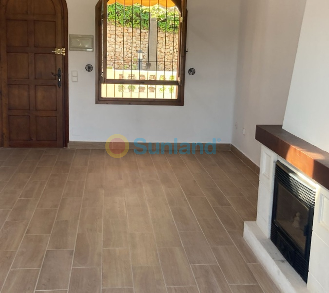 Resale - Villa - Orihuela Costa - Villamartin