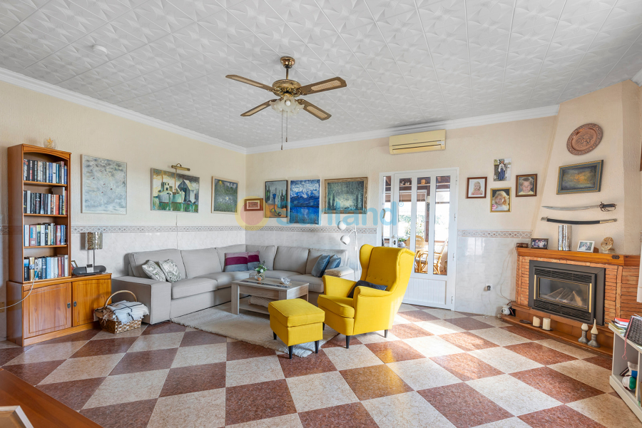Resale - Villa - San Javier - 