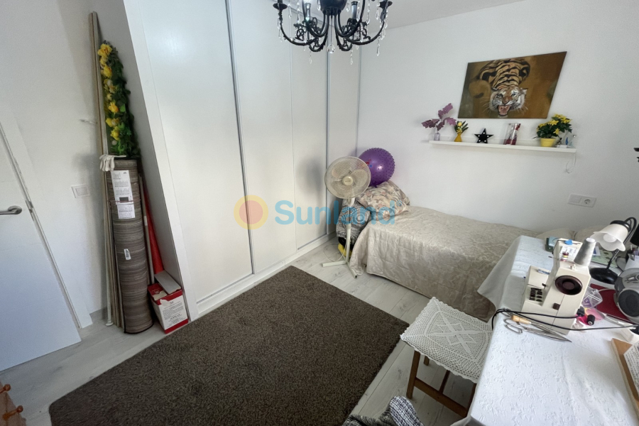 Resale - Apartment - Guardamar - Guardamar del Segura