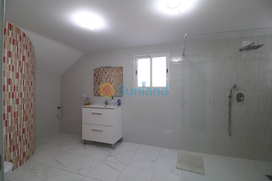 Resale - Villa - Torrevieja - Los Balcones