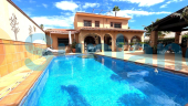 Resale - Villa - La Nucía