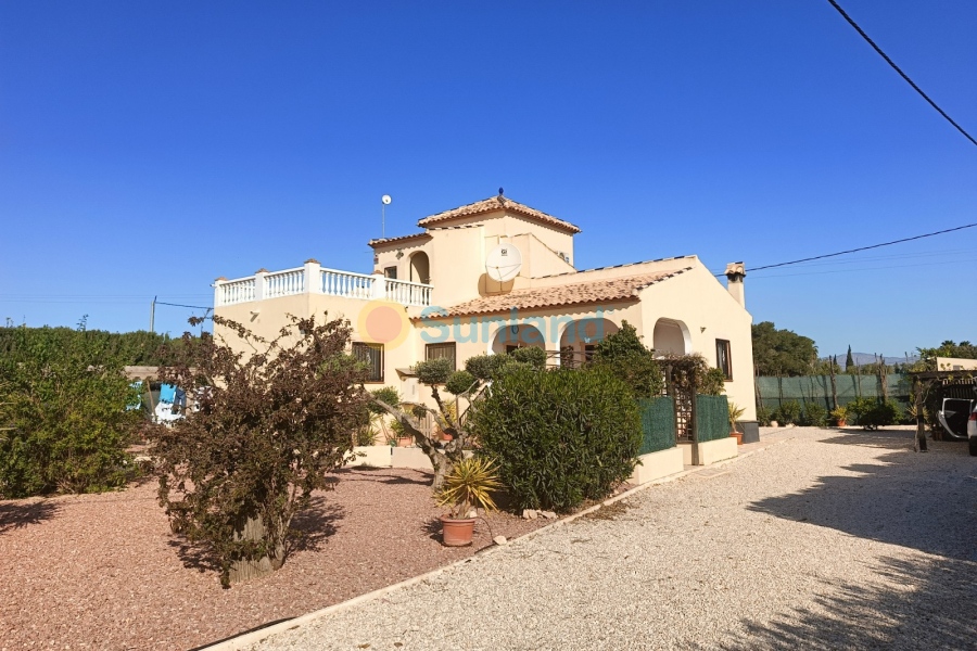 Resale - Country house - Dolores - 