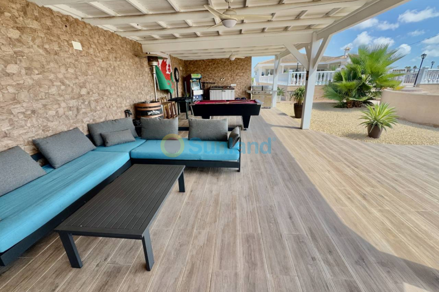 Resale - Villa - Rojales