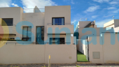 Resale - Villa - Orihuela Costa - Los Dolses